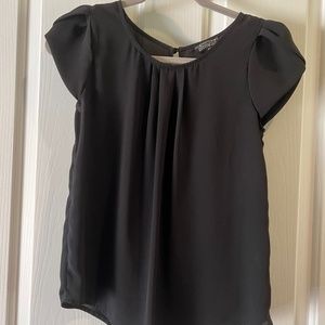 Cap sleeve blouse
